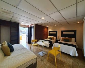 Izalco Hotel & Beach Resort - La Herradura - Habitación