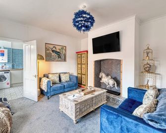 Fairhaven View by Guestz - Lytham St. Annes - Living room