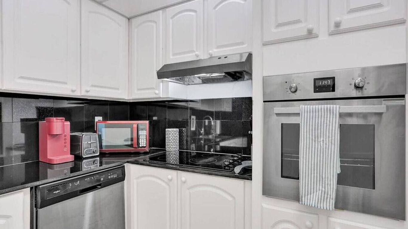 New! New! Beach View