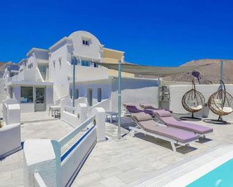 Paralia Diamond Villa - Thera - Zwembad