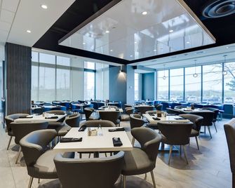 Embassy Suites by Hilton Toronto Airport - Toronto - Restaurante