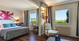 Kyriad Prestige Beaune - Le Panorama - Beaune - Phòng ngủ