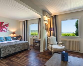 Kyriad Prestige Beaune le Panorama - בון - חדר שינה