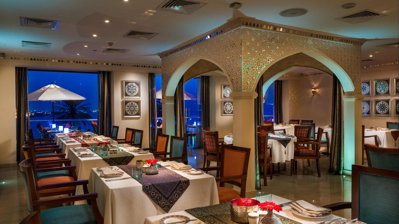 Crowne Plaza Muscat By IHG