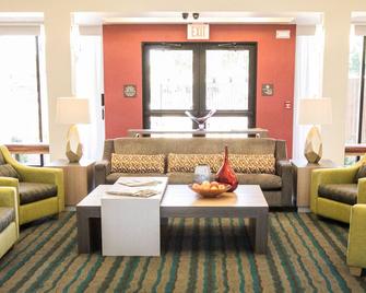 Hampton Inn & Suites Tempe/Phoenix Airport - Tempe - Lounge