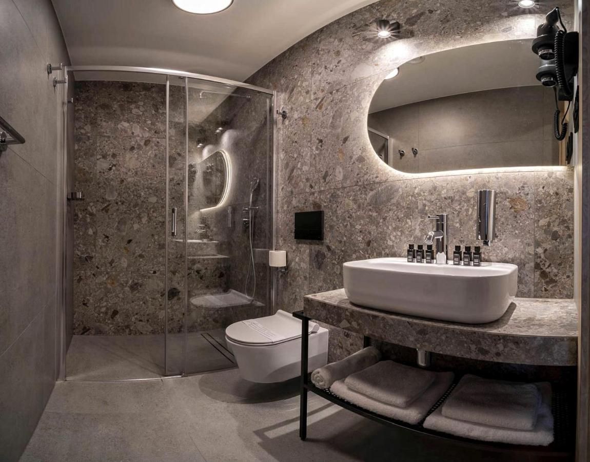 Hotel Alexander thumbnail 3
