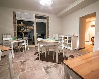 La Casa Tra Gli Ulivi - Assisi - Restaurang