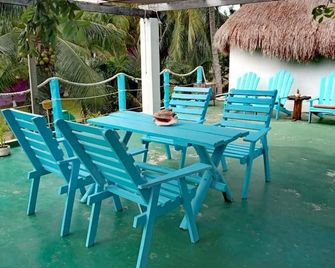 Veleando Ando Cabañas - Bacalar - Patio