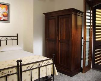 Salento Terra Maris - Cocumola - Habitación