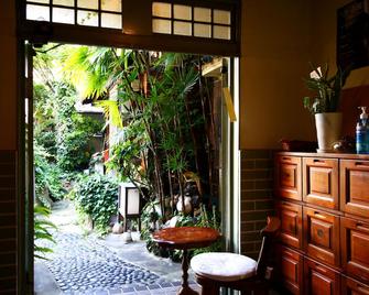 Takeyaso Ryokan - Amagasaki - Lobby