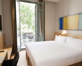 Hotel Àmbit Barcelona - Barcelona - Habitación