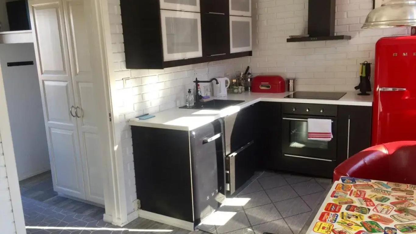 Cozee Central Apartments