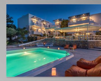 Milatos Village Cretan Agrotourism Hotel - Milatos - Pool