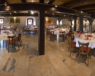 Schloss Altenhausen - Alleringersleben - Ресторан