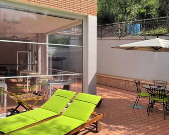 B&B Villa Paradiso - Urbino - Patio