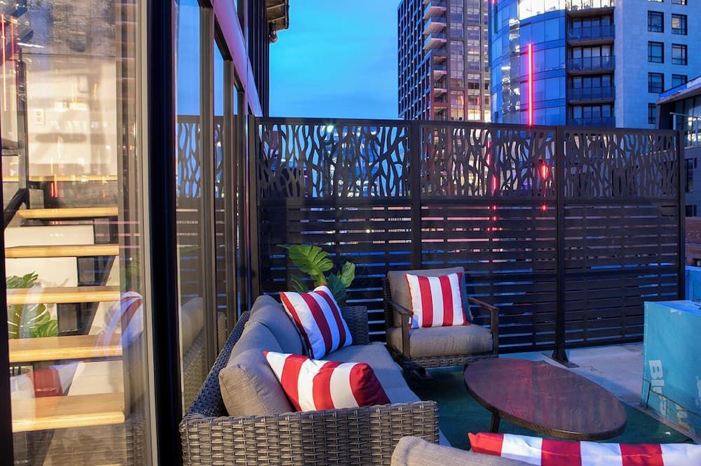 Cameo Hotel and Suites - Halifax - Balcony