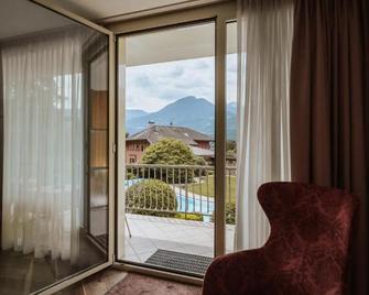 Hotel Garni Günther - Postal/Burgstall - Balkón