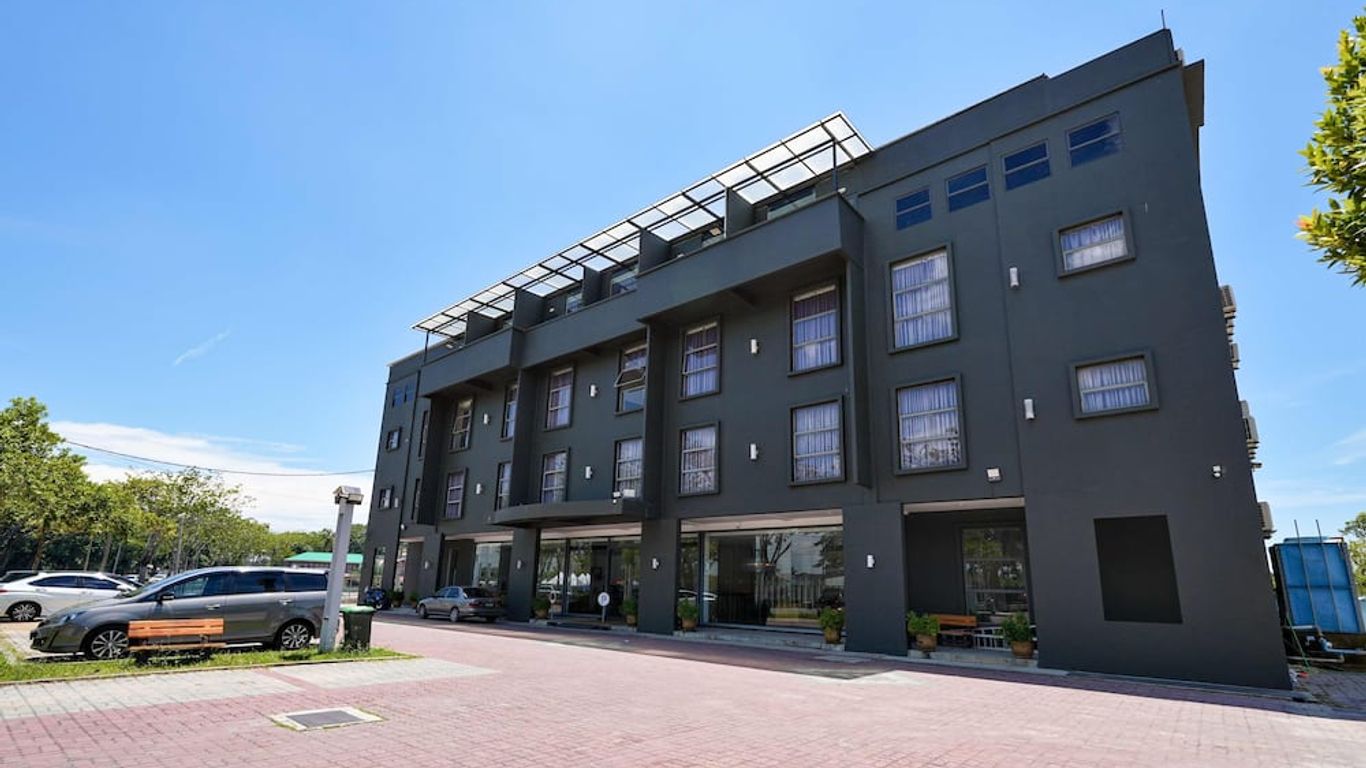 T+ Hotel Sungai Korok