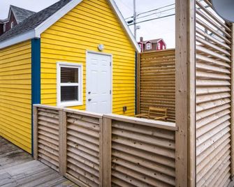Tiny home on the Boardwalk - Cheticamp