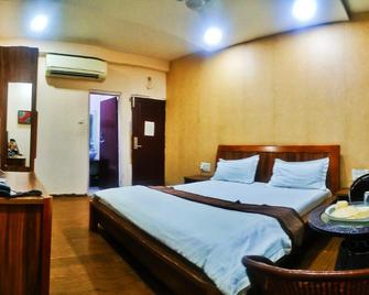 Shavin Residency Wardha Maharashtra - Wardha - Bedroom