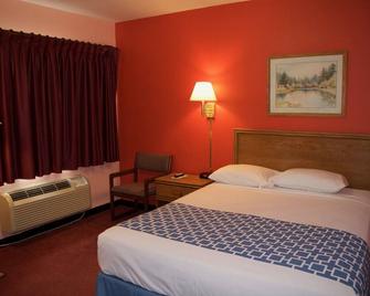 The Dalles House Motel - Saint Croix Falls - Bedroom