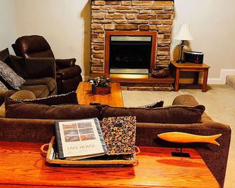 Lake Retreat at Lake Cumberland Resort - Burnside - Sala de estar