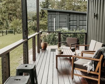 Contained in Nimbin Accommodation - Nimbin - Patio