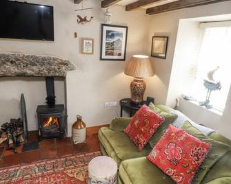 Copper Miner's Cottage - Caernarfon - Wohnzimmer