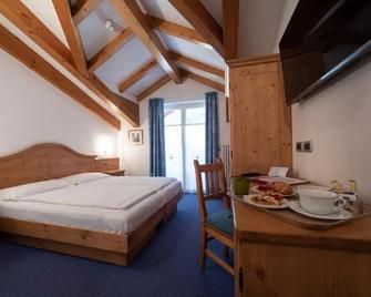 Hotel Garni Sottobosco - Dimaro
