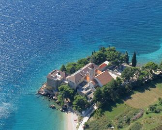 Boutique Hotel Bol - Bol