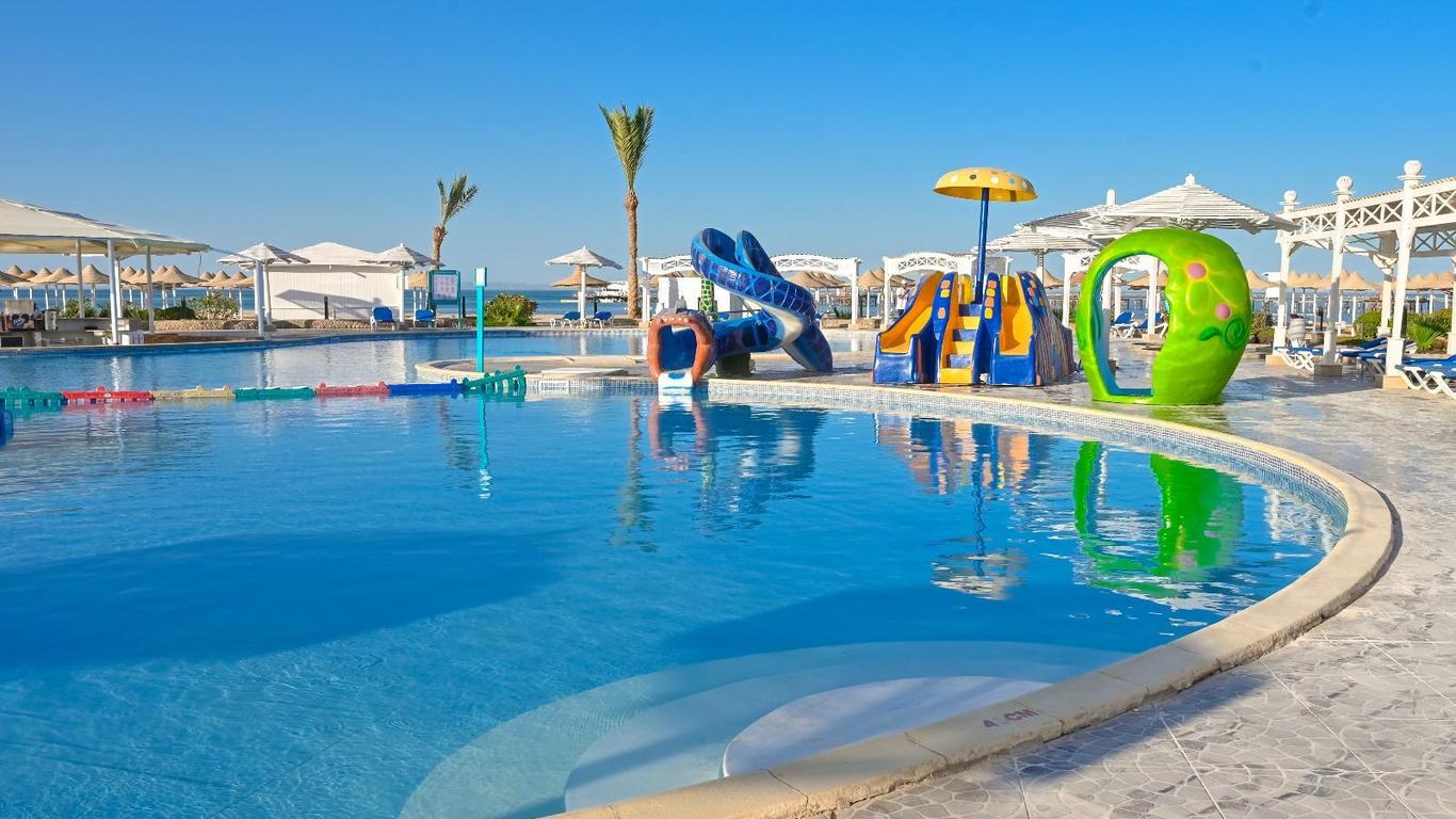 Le Jardin Aqua Park Resort