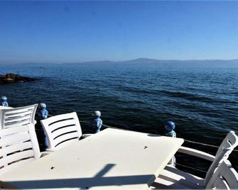 Kilic Hotel - Mudanya - Balcony