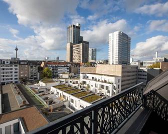 B-Chill Düsseldorf - Düsseldorf - Balkon