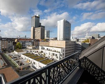 B-Chill Düsseldorf - Düsseldorf - Balcony
