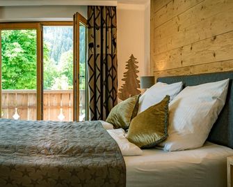 Alpine Chalet Vils in Tirol - on the Allgäu border - mountains, lakes, castles - Vils - Habitación