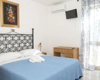 Resort Punto Azzurro - Forio - Habitación