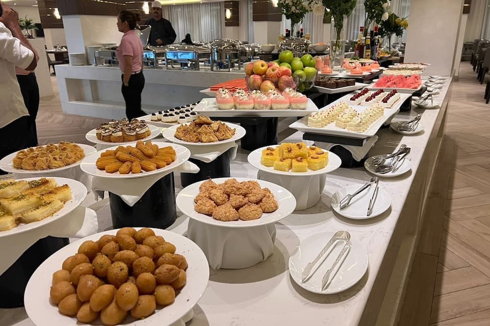 The Plaza Hotel and Resort - Salalah - Buffet