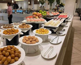 The Plaza Hotel and Resort - Salalah - Buffet