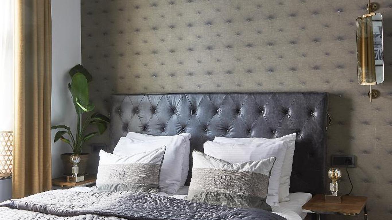Hotel Piet Hein
