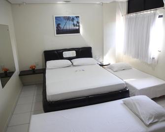 Hotel Piramide Pituba - Rua Pernambuco - Salvador - Bedroom