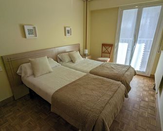 Zumaia Basque Alai - زومايا - غرفة نوم