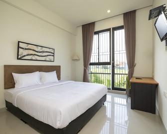 Olivia Inn Denpasar - Hostel - Denpasar - Bedroom