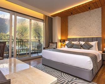 The Belvedere Himalayan Retreat, Mcleodganj, Dharamshala - By Leisure Hotels - Dharamshala - Bedroom