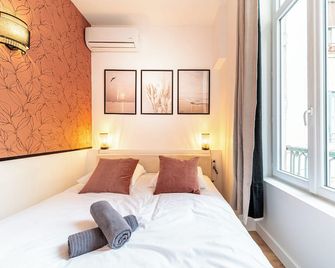 Le Marietton appartement cosy à deux pas du métro Valmy - Lyon - Habitación