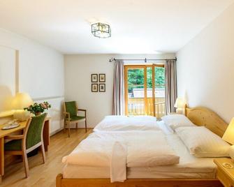 Naturidyll Hotel Hammerschmiede - Anthering - Bedroom