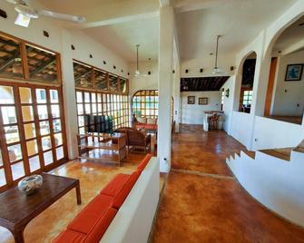 Villa Casalet - Puerto Escondido