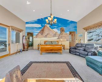 Harry's Horse Hangout - Reno