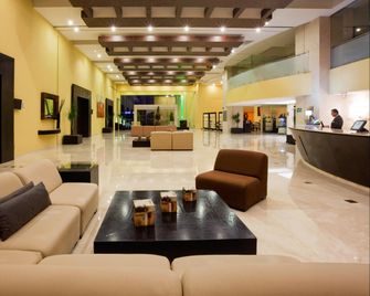 Holiday Inn Puebla Finsa By IHG - Puebla City - Resepsjon