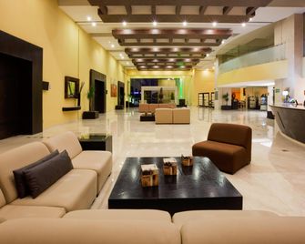Holiday Inn Puebla Finsa By IHG - פואבלה - לובי