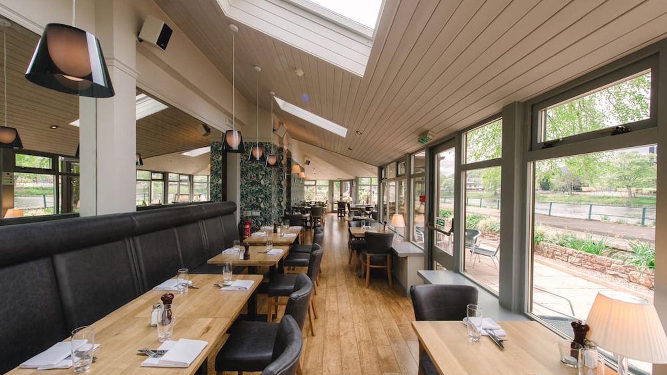 The Glen Mhor Hotel and Uile-bheist Brewery & Distillery